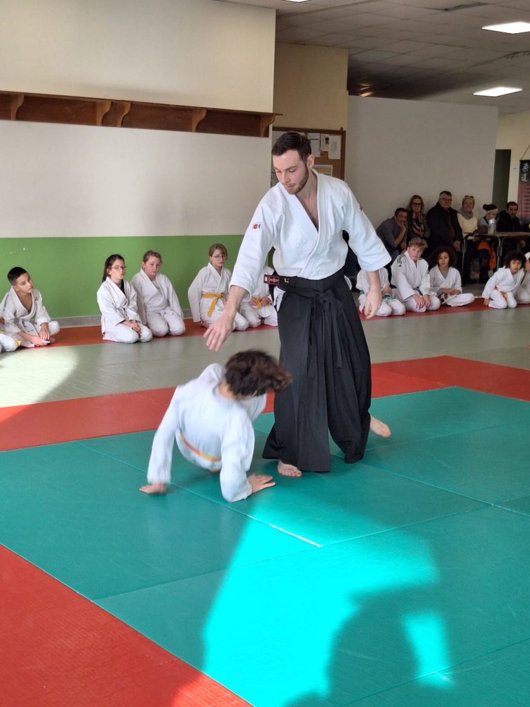 WhatsApp-Image-2026-01-31-at-17.58.37-768x1024 Aïkido – Bezouce – 31 Janvier 2026