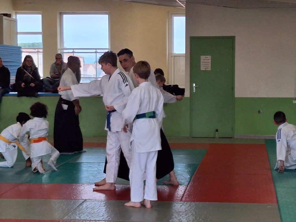 WhatsApp-Image-2026-01-31-at-17.59.47-2-1024x768 Aïkido – Bezouce – 31 Janvier 2026