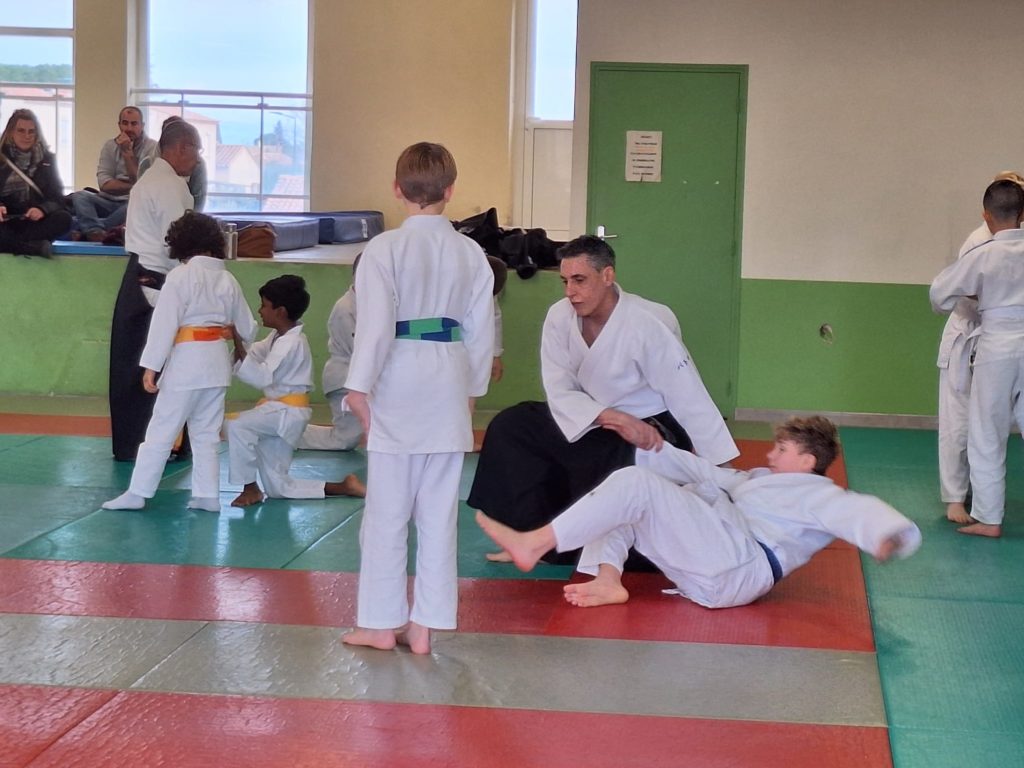 WhatsApp-Image-2026-01-31-at-17.59.47-3-1024x768 Aïkido – Bezouce – 31 Janvier 2026